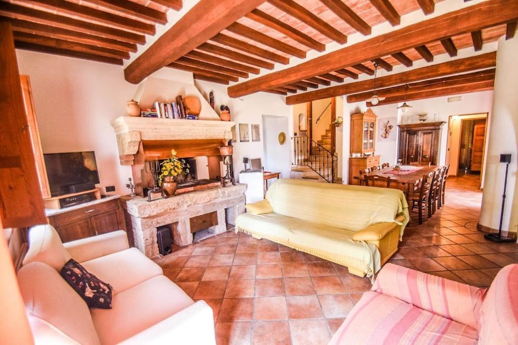 Agriturismo Podere Biancospino Piscina Privata Chianciano Terme Ngoại thất bức ảnh