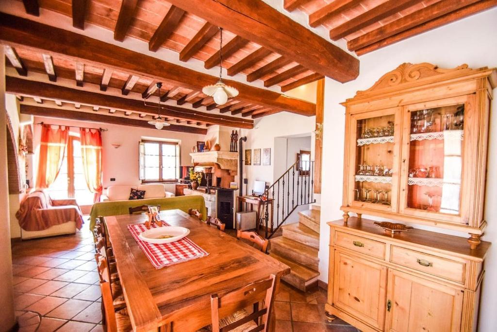 Agriturismo Podere Biancospino Piscina Privata Chianciano Terme Ngoại thất bức ảnh