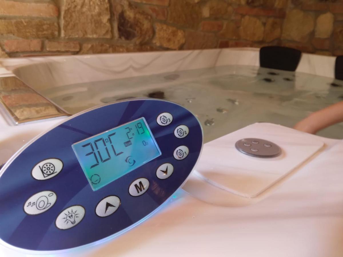 Agriturismo Podere Biancospino Piscina Privata Chianciano Terme Ngoại thất bức ảnh